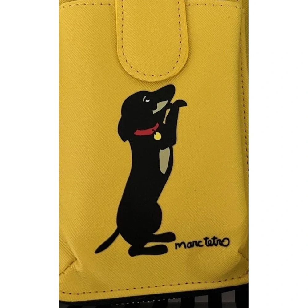 Marc Tetro Crossbody Phone Wallet Yellow Dachshund NWT NIB Gift Dog (5/b29)